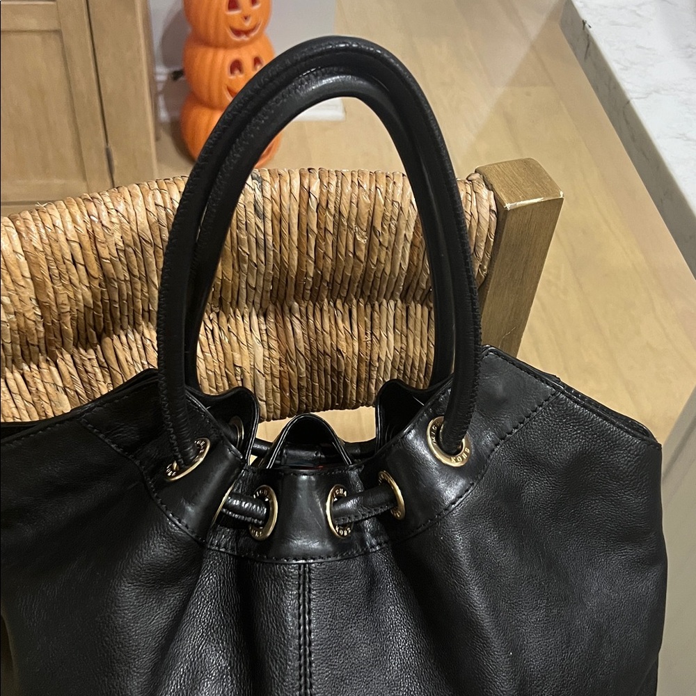 MICHAEL KORS BEAUTIFUL Black Pebbled Leather StudsTote Bag GREAT CONDITION - Picture 15 of 16